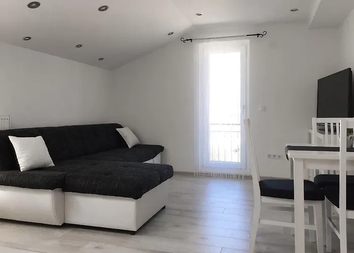 Logos Apartman
